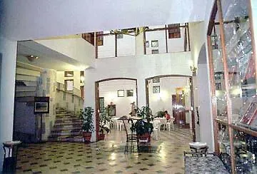 Don Carlos Cusquenito Hotel